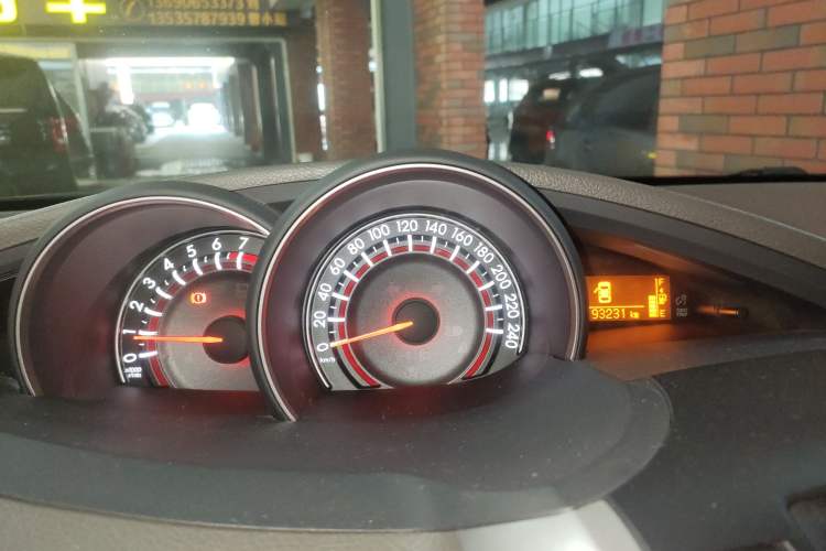 Used Toyota Verso 2014 Starlight 180E CVT Elite Edition
