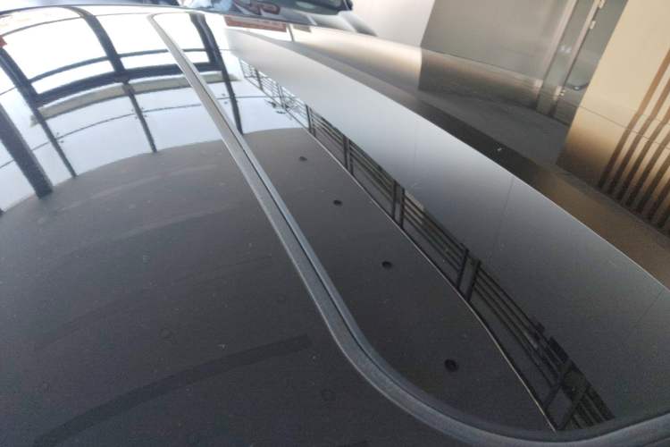 Used Hongqi H9 2025 2.0T Two-Wheel-Drive Flagship Private Enjoyment Style 5 Seats