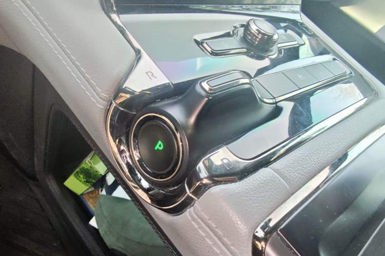 Used Nio ES8 2020 580 km Signature Edition 7-Seater Version