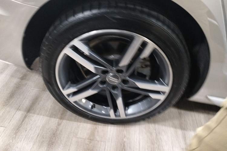 Used Audi A4L 2020 40 TFSI Luxury Prestige Edition Right Rear Wheel Hub