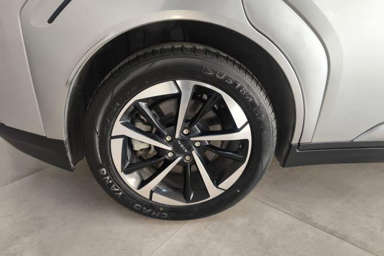 Used AION Y 2023 Plus 510 Smart Edition