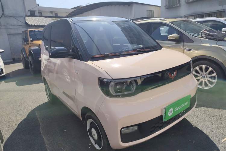 Used Wuling Hongguang MINIEV 2022 Macaron Fashion Model Lithium Iron Phosphate
