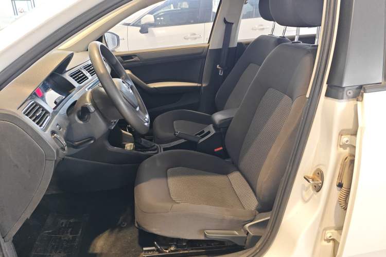 Used Volkswagen Santana 2021 1.5L Automatic Fashion Edition Left Front Seat