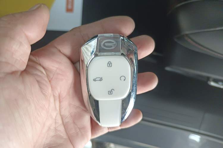 Used GAC Trumpchi EMPOW 2021 270T DCT J16 Version