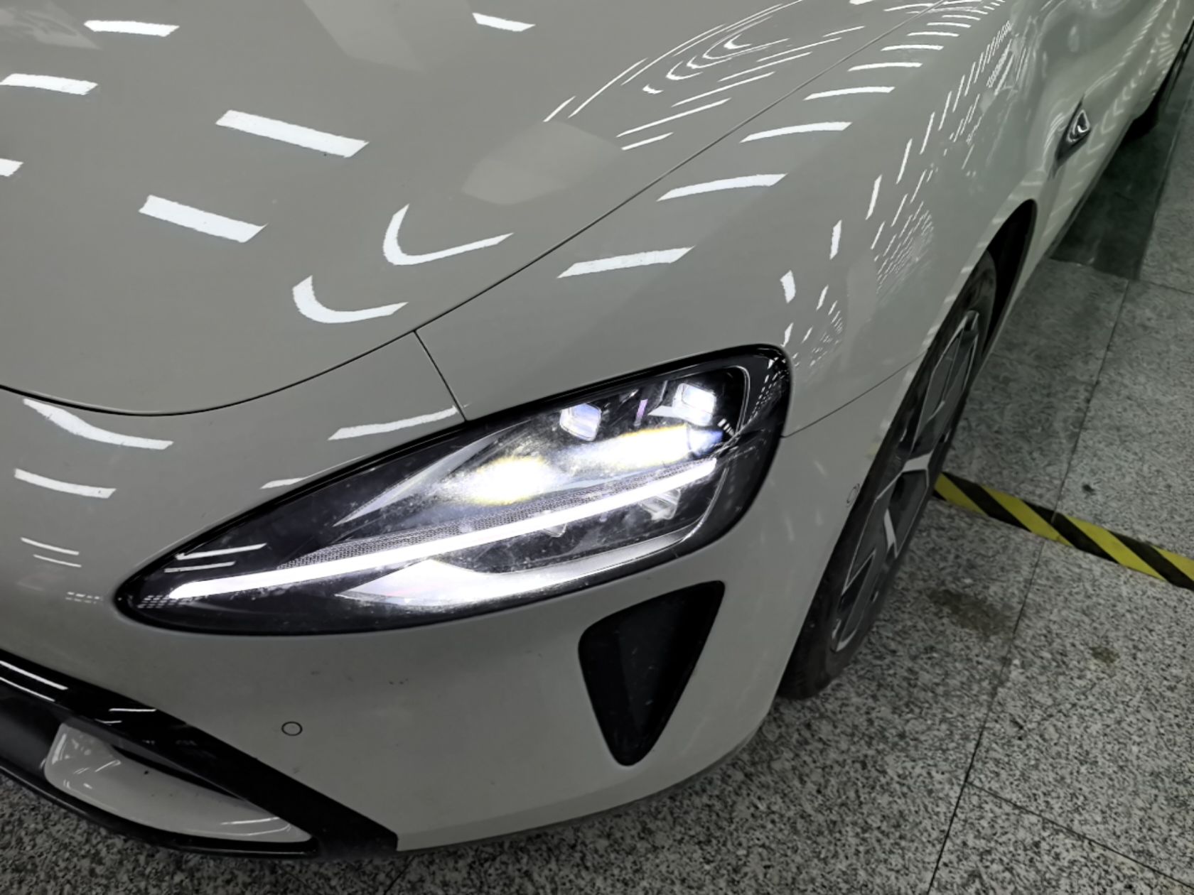Xiaomi Auto SU7 2024 Rear-Drive Ultra-Long Range Advanced Pro-Level Intelligent Driving Version — снимка 8