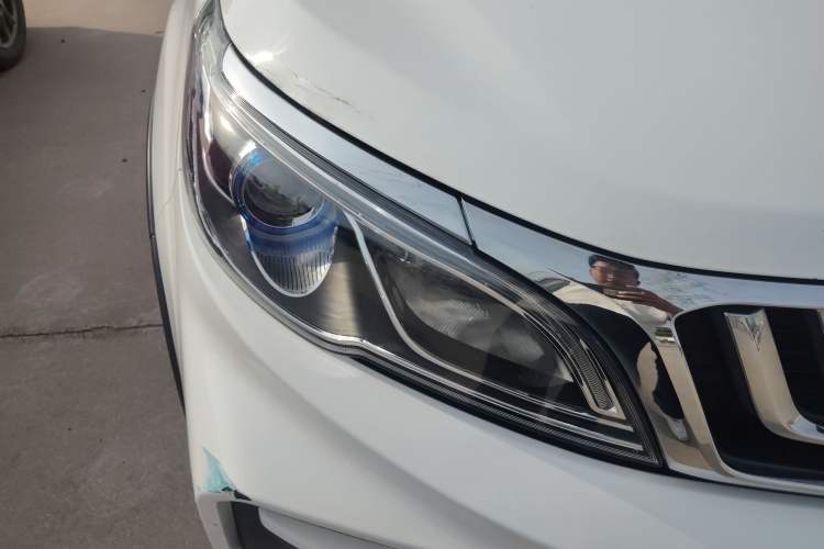 Used Geely Auto Vision X3 2020 1.5L Manual Elite Edition Right Front Headlight