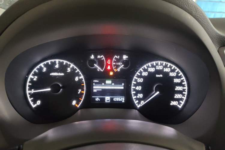 Used Nissan Sylphy 2014 1.6XV CVT Deluxe Edition