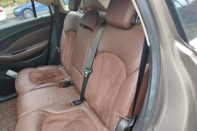 Used Buick Envision 2014 28T Four-Wheel Drive Elite Model