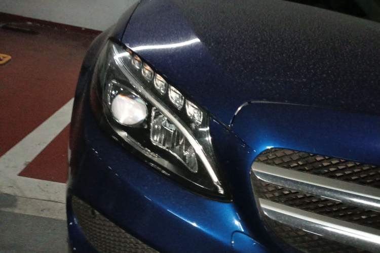 Used Mercedes-Benz C-Class 2016 C 200 L Sport Edition Right Front Headlight