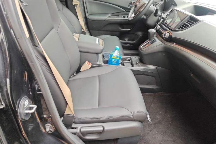 Used Honda CR-V 2015 2.0L two-wheel drive Fashion Edition