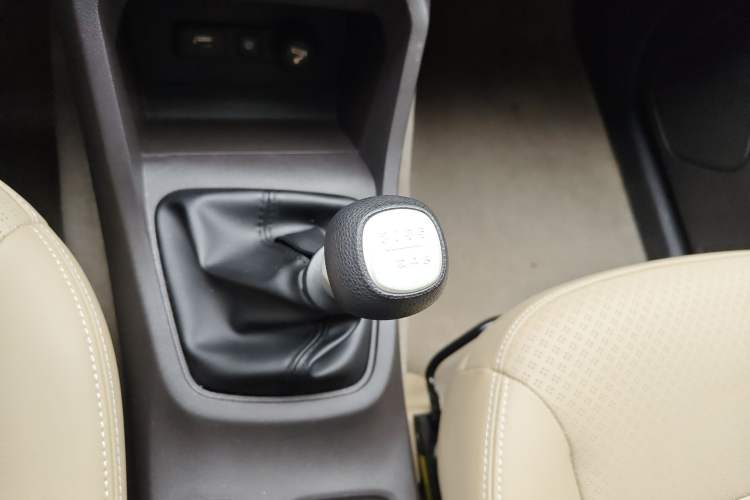 Used Wuling Hongguang 2021 1.5L Facelift S Comfort Version Hydraulic Power Steering LAR Gear Lever