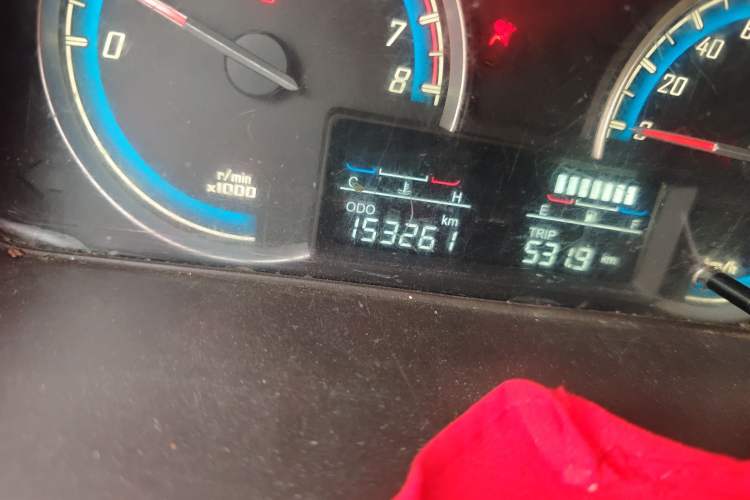 Used Baojun 730 2014 1.5L manual Comfort ESP version 7 seats
