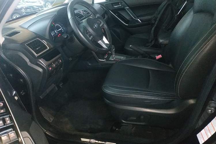 Used Subaru Forester 2018 2.0i Luxury Navigation Edition Left Front Seat