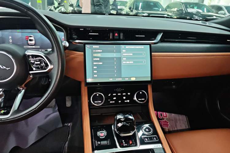 Used Jaguar XFL 2022 XFL 2.0T P250 Two-Wheel-Drive Elite Sport Edition