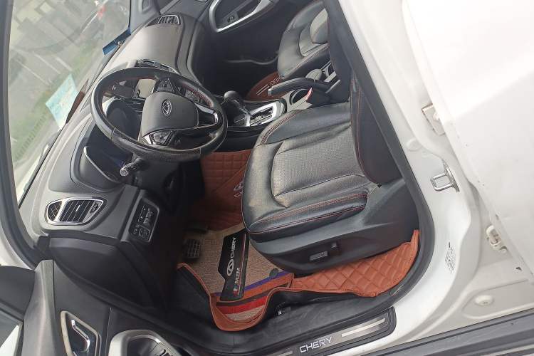 Used Chery Tiggo 5 2016 2.0L CVT Family Deluxe Edition Left Front Seat