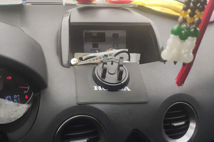 Used Renault Koleos 2012 2.5L Two-Wheel Drive Comfort Edition with Navigation