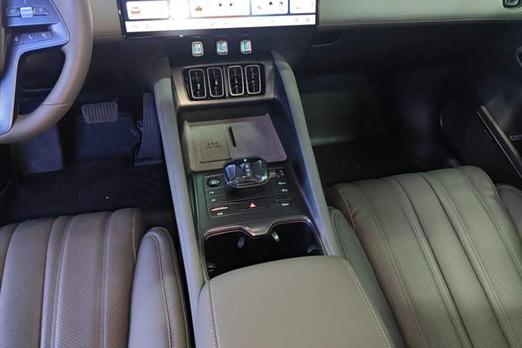 Used BYD Song L EV 2025 Intelligent Driving Version 662 km LiDAR Excellence Edition