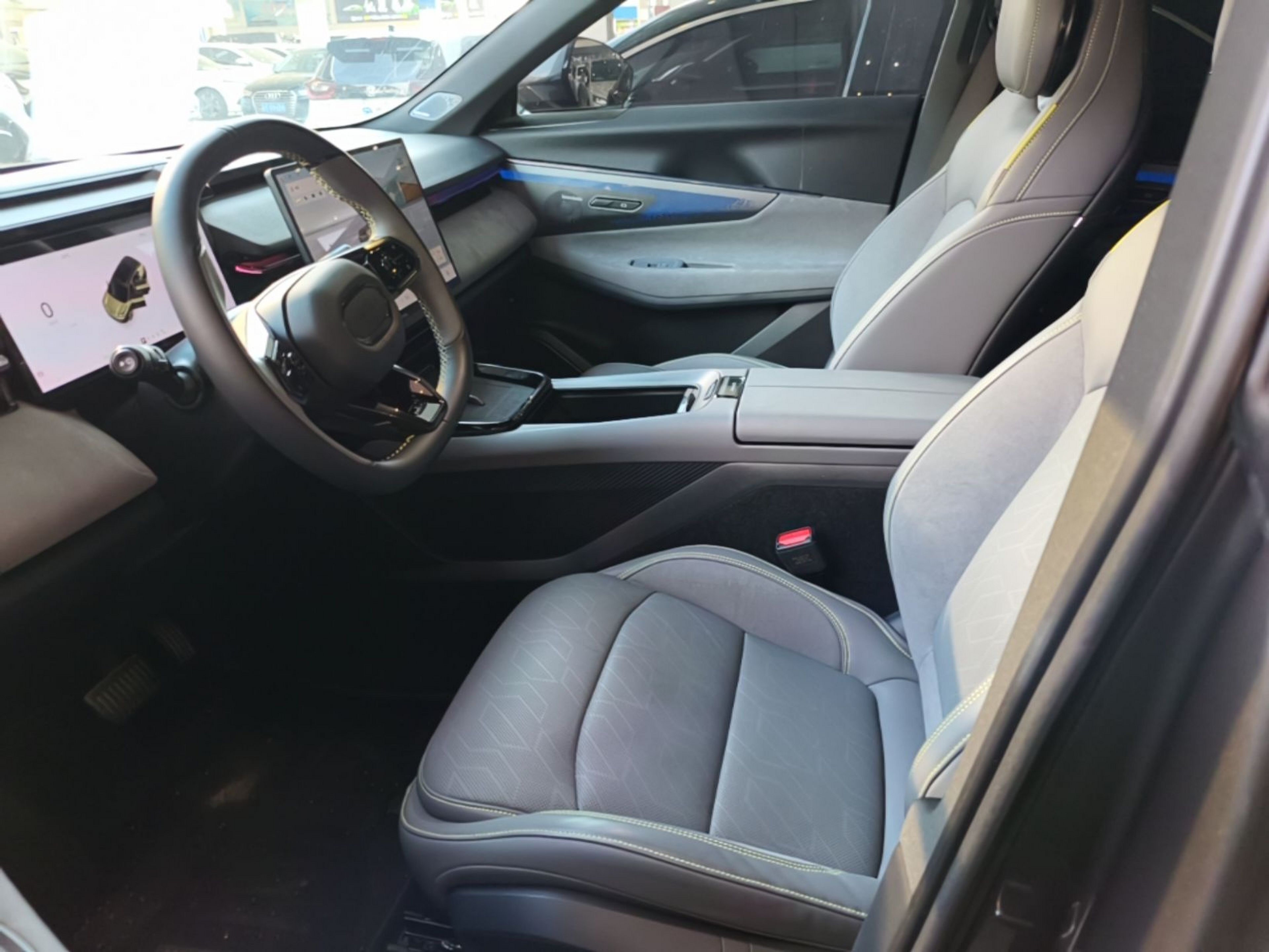 Avant de la voiture
