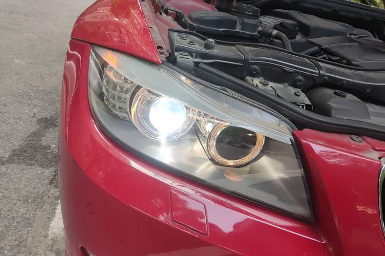 Used BMW 3 Series 2012 320i Luxury Edition