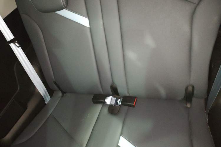 Used Chery New Energy Boundless Pro 2022 301km LingShou Edition Lithium Iron Phosphate
