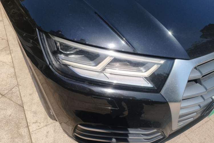 Used Audi Q5L 2018 45 TFSI Prestige Fashion Edition China VI Emission Standard
