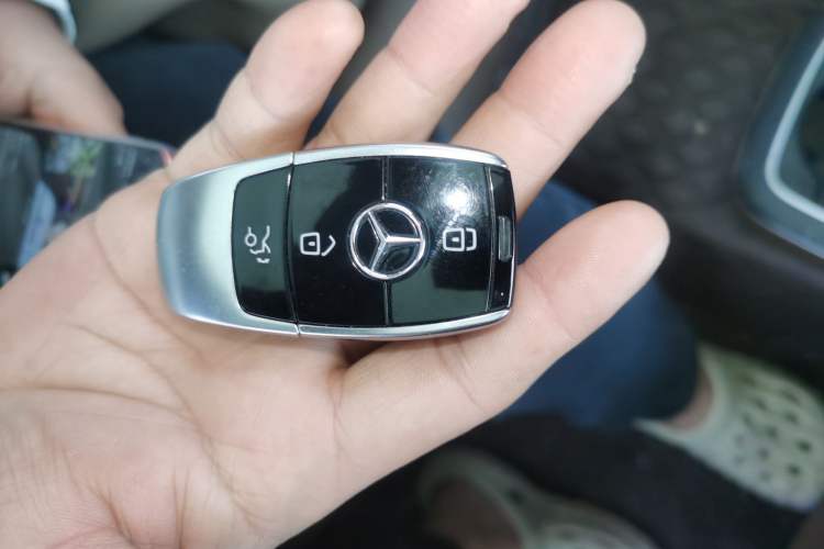 Used Mercedes-Benz E-Class 2021 Facelift E 300 L Stylish Edition
