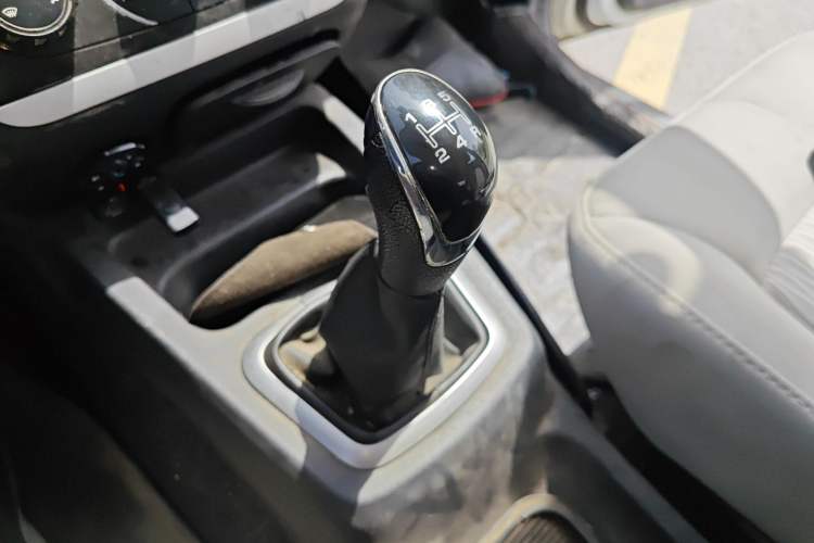 Used HYOSOW H2 2016 H2E 1.5L Classic Model BJ415A Gear Lever
