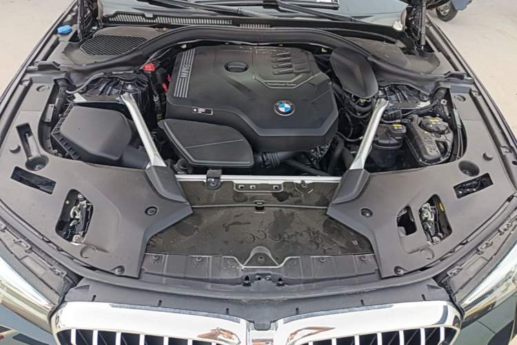 Used BMW 5 Series 2022 Restyled 530Li Leading Edition M Sport Package