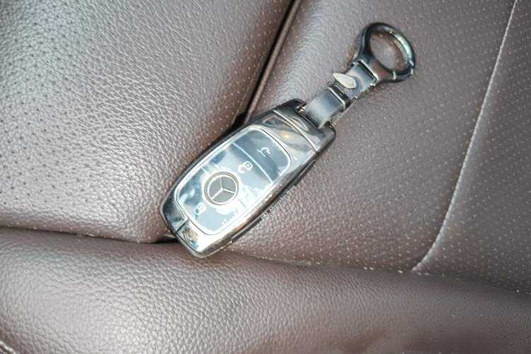 Used Mercedes-Benz GLC 2021 GLC 260 L 4MATIC Dynamic Edition Vehicle Key