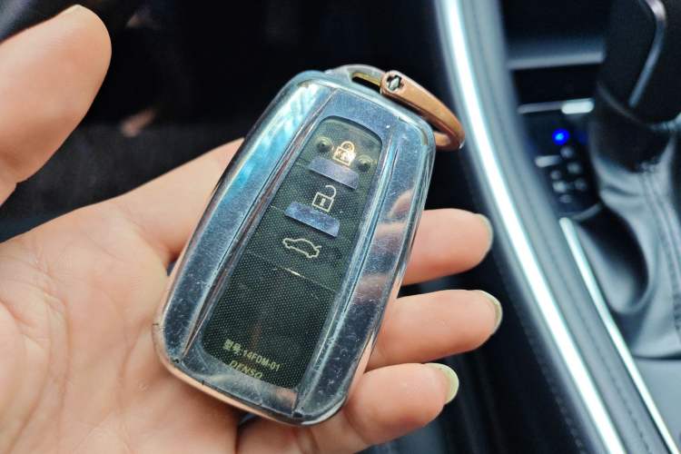 Used Toyota Avalon 2023 2.0L Luxury Edition