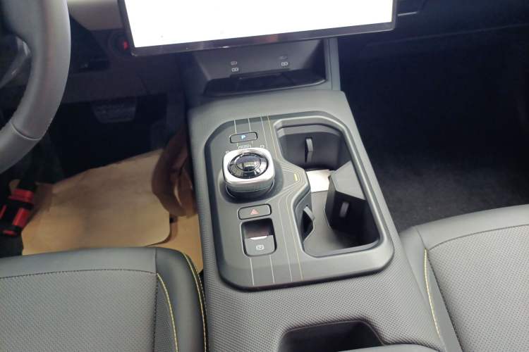 Used Toyota bZ5 2025 Model 550 PRO Gear Lever