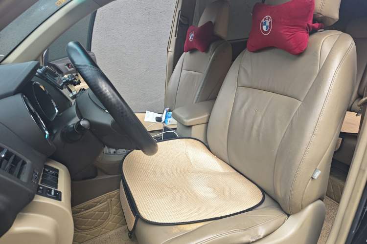 Used Toyota Highlander 2009 2.7L Two-Wheel Drive 7-Seater Luxury Edition
