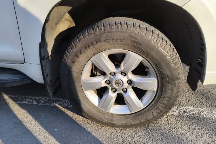 Used Toyota Prado 2014 2.7L Automatic Standard Edition