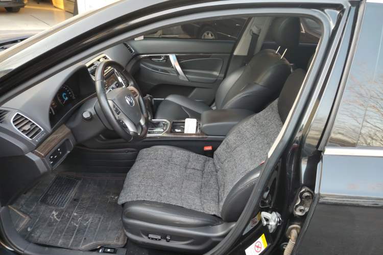 Used Changan Raeton 2014 1.8T Automatic Prestige Anniversary Edition China IV Standard
