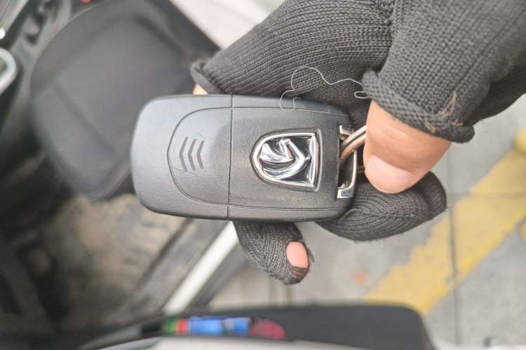 Used Baojun 510 2019 1.5L CVT Enjoyment Model China VI Emission Standard Vehicle Key