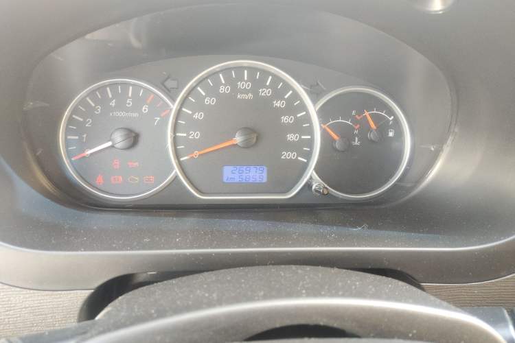 Used Wuling Hongguang 2014 1.5L S Standard Version
