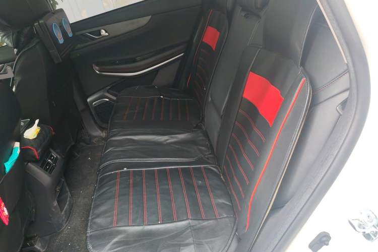 Used CHANGAN CS75 2022 Blue Whale Edition 1.5T DCT Prestige Model Left Rear Seat