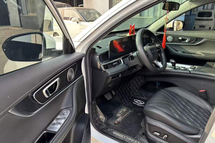 Used Chery Tiggo 7 PLUS 2023 Facelift 1.6 TGDI DCT Luxury Model Interior 3