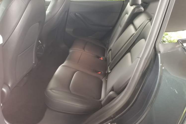 Used Tesla Model Y 2024 Rear-Wheel-Drive Version
