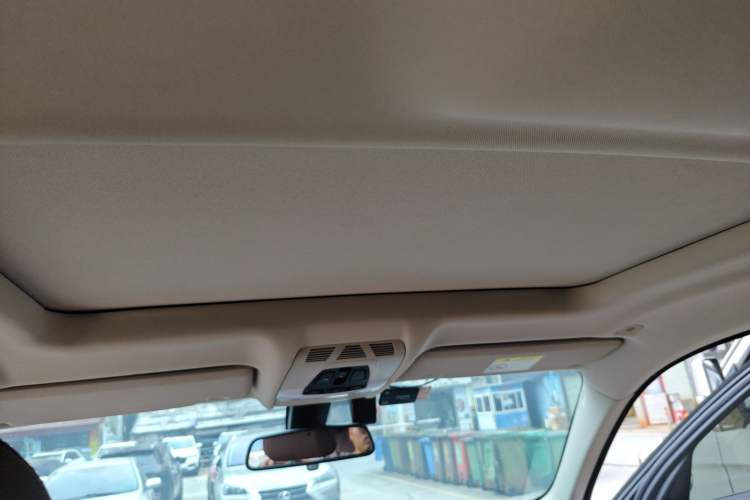 Used BMW X6 2017 xDrive28i
