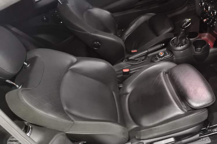 Used MINI 2017 1.5T COOPER CABRIO Freedom Edition
