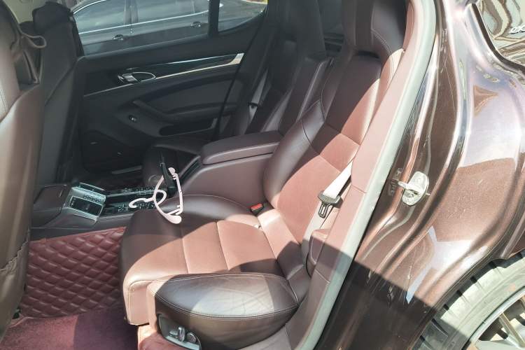 Used Porsche Panamera 2014 Panamera 4S Executive 3.0T Left Rear Seat