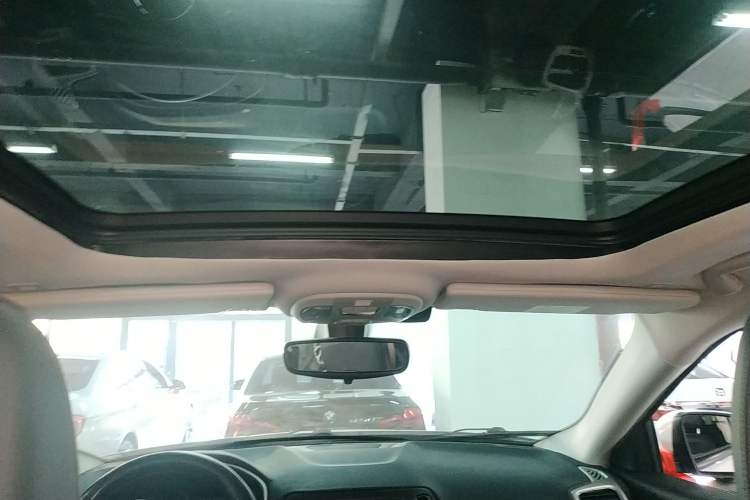 Used Jeep Compass 2019 200T Automatic Enjoyment - Connected Large Screen Version