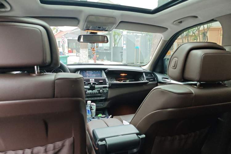 Used BMW X5 2009 xDrive30i Luxury Edition Headliner