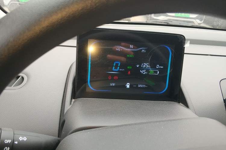 Used CHANGAN NEVO Lumin 2023 301km Honey Dew Edition Instrument Cluster