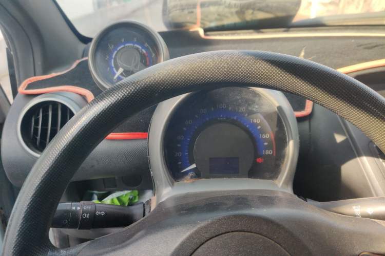 Used BYD F0 2011 Shangku Edition 1.0L Yuexiu Model
