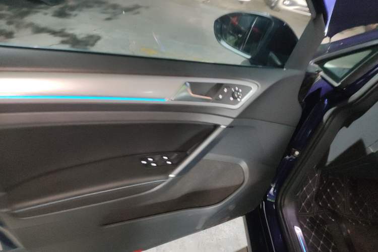 Used Volkswagen Golf Pure Electric 2020 Chariot Pro
