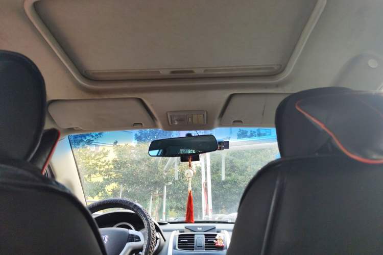 Used Changan CX20 2014 1.4L Manual Sunroof Navigation Version China V Standard