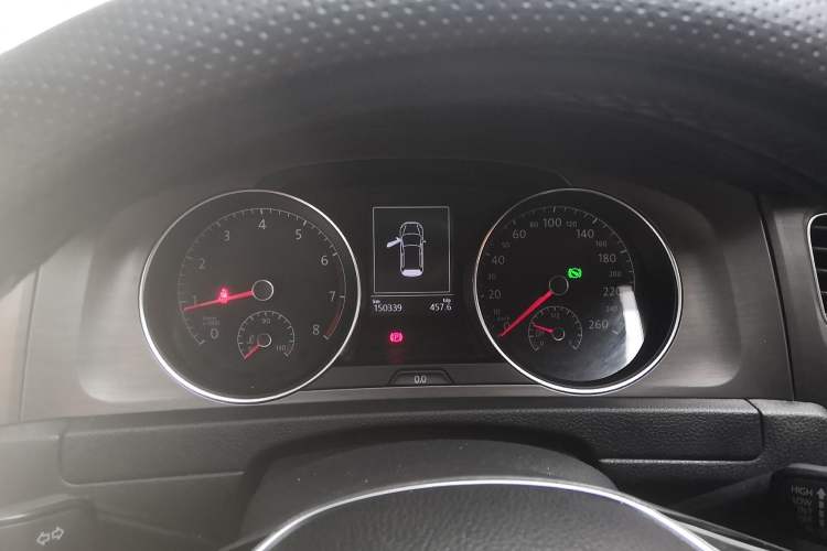 Used Volkswagen Golf 2014 1.4TSI Automatic Luxury Model