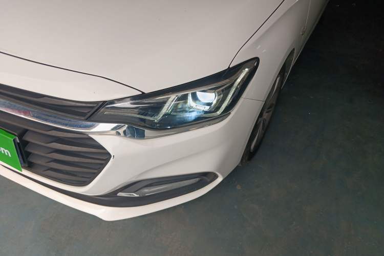 Used Chevrolet Monza 2020 320 Automatic Enjoyment Edition Left Front Headlight